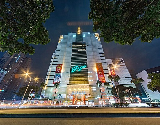 SOGO勤美✴可租補✴採光超大空間１房１廳✴大衛浴陽台獨洗曬 - Image 1