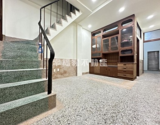 🏠海安商圈透天厝出租|生活機能滿分、文青美食圈首選 - Image 1