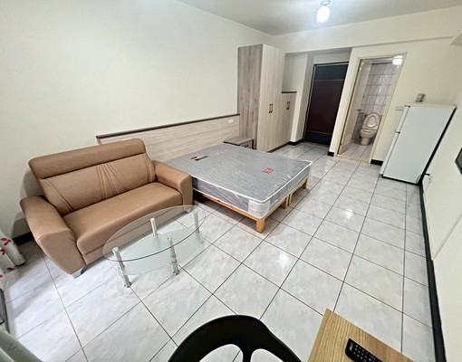 ✨文心櫻花✨獨曬❤可租補❤子母車❤管理員❤雙層冰箱❤車位可租 - Image 1