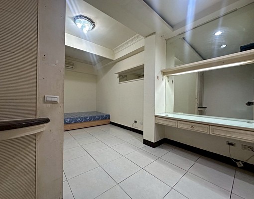 銓力租🔥機場山鼻菓林台水電套房 - Image 3