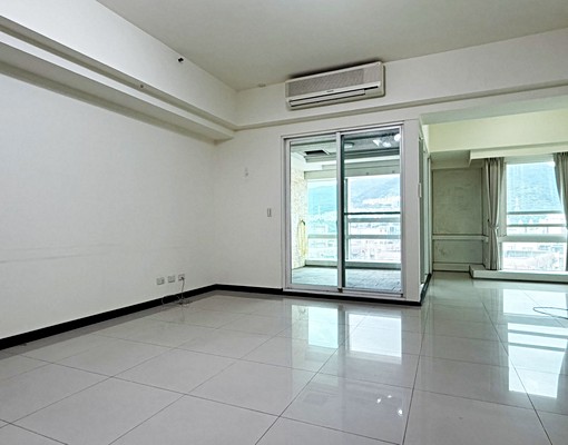 ZA04*甲山林天廈山景四房車(可申請租補) - Image 2