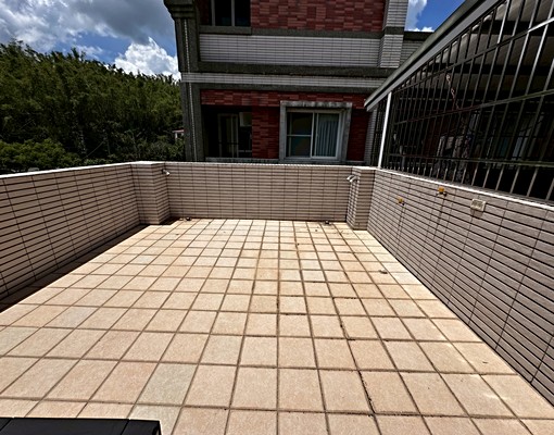 近旗山老街輕屋齡漂亮車庫別墅 - Image 3