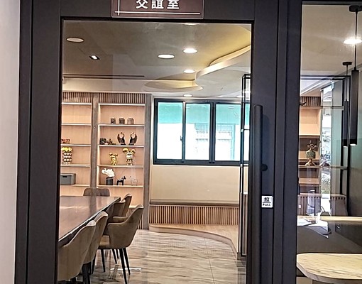 🌈大甲市中鑫｜全新電梯3房2廳2衛｜附機械車位 - Image 1