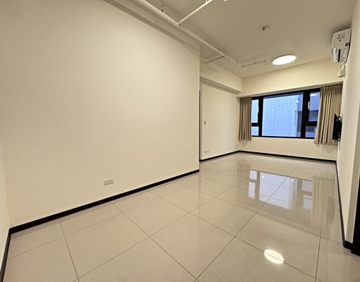 長虹天擎|高樓層精美2房|附洗衣機及電視|可租補 - Image 2