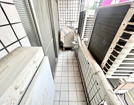 勤益學生合租✨2房1廳1陽台✨可租補✨落地窗採光✨衛浴開窗✨ - Image 6