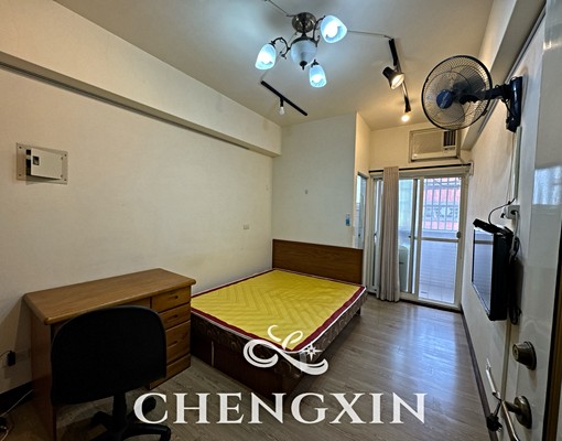 獨立套房*金山街*陽台洗衣機 - Image 1