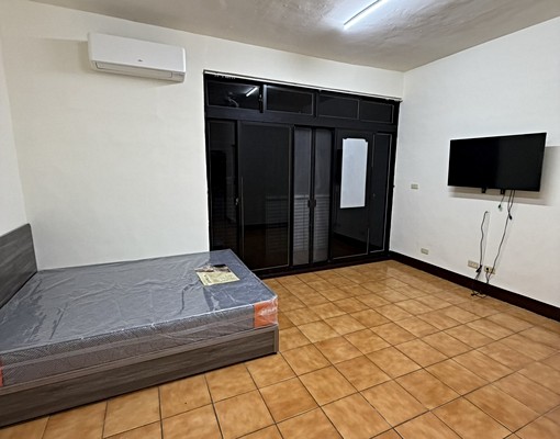 約1分鐘上國道獨立套房衛浴超大陽台有室內機車位 - Image 4