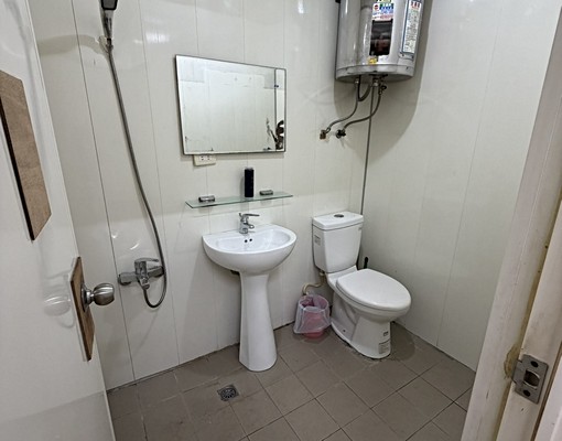 約1分鐘上國道獨立套房衛浴超大陽台有室內機車位 - Image 3