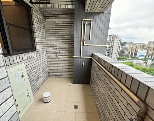 加賴有影片❤️PARK99全新百萬裝潢~收納超足夠~大金冷氣 - Image 13