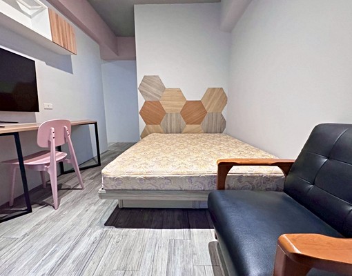 北區三民神套房|出門右轉吃宵夜、左轉買飲料😋可租補電梯大樓 - Image 1