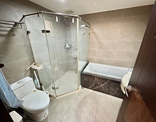 崇德文心#一房一廳附車位#台水電#租屋補助#浴缸#可貓 - Image 4