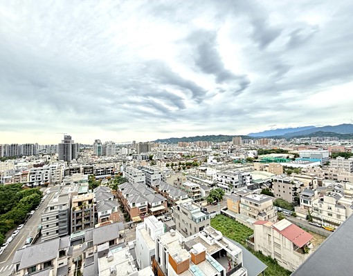 總管家🏠近東山高中3房2廳🔆優質裝潢家俱全配🔆可貓🐱 - Image 3