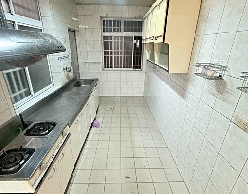 寶石派出所大三房美農舍★土地199坪★ - Image 5