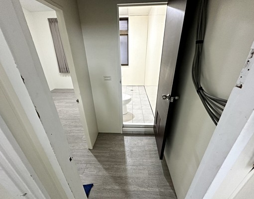 ❤四樓整層出租❤超大陸台❤全新整理❤可租補❤要傢俱可談看看 - Image 2