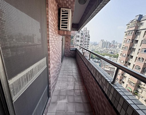 ✅免仲介費✅可租補│近巨蛋商圈│正3+1房含平車☀️嘉暘社宅 - Image 13