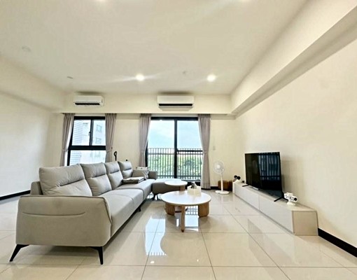 北區|北府苑三房舒適明亮樹梢景觀房+平車 - Image 1