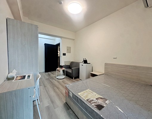 沛沛租🔅巨蛋龜山工業區/全新電梯陽台獨洗/機車位 - Image 2