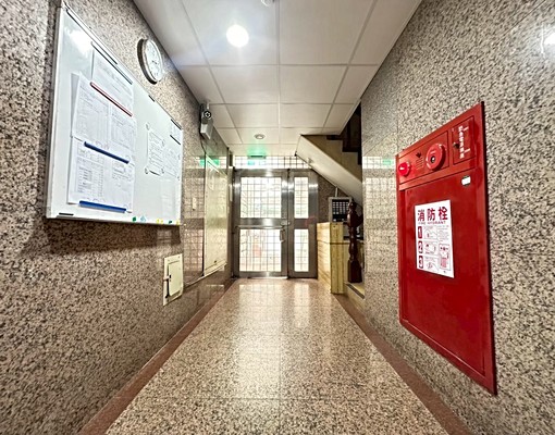 電梯獨立套房|永和頂溪捷運旁|垃圾代收|採光好生活機能超便利 - Image 9