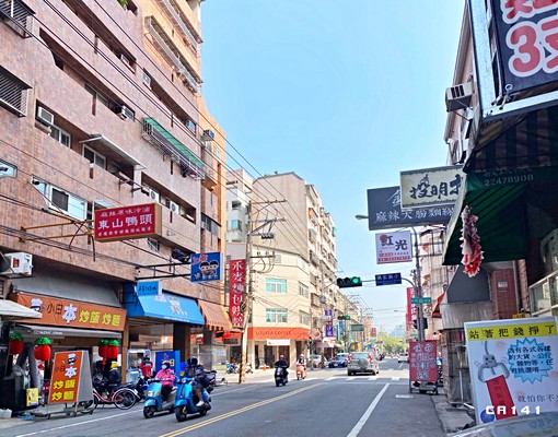 漢神百貨旁『昌祐夢想家』兩房平車視野戶｜隨時可看 - Image 13