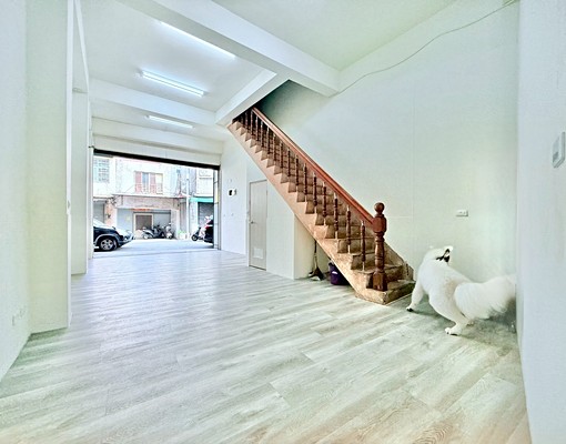 豐洲路透店/雙面臨路/可神明/寵物/租補 - Image 2