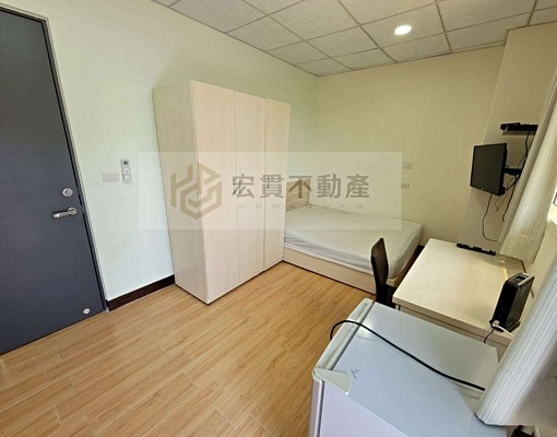 採光房大坪數流理台獨立陽台洗曬衛浴乾濕分離小資電梯套房 - Image 4