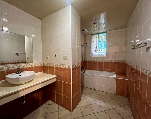 SINDY★A9民視【凡爾賽花園】四房大空間 - Image 9