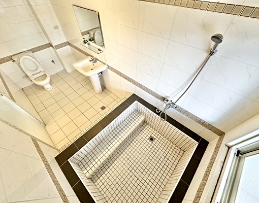 近勤美SOGO🔥台水台電天然瓦斯✨大空間✨陽台獨洗曬✨浴缸 - Image 9