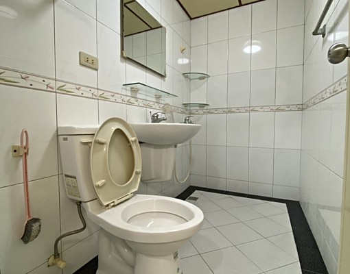 love68-五甲公寓分租套房 - Image 3