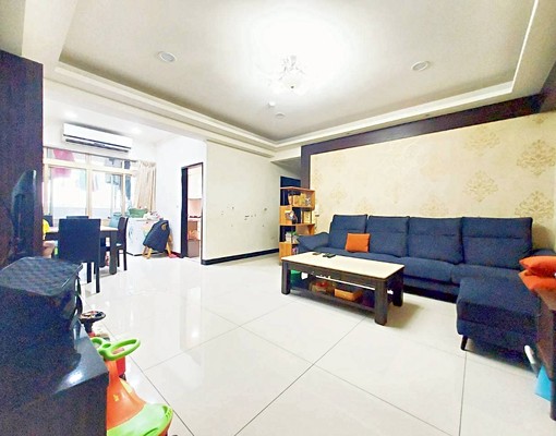 南福街河濱公園景觀三房車屋況整潔採光明亮通風棒大空間近長榮 - Image 2