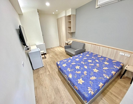 屋況超佳✨可租補✨飲水機子母車✨室內機車位✨陽台獨洗曬 - Image 2