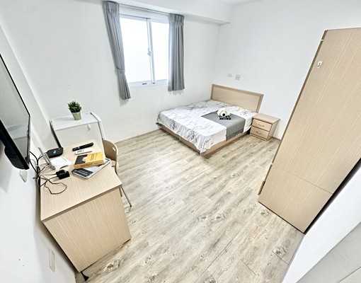 台中火車站✨可租補✨陽台獨洗✨設備齊全✨超級甜甜價 - Image 1