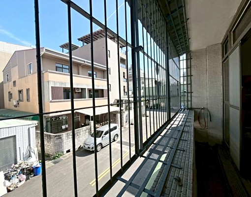 近烏日啤酒廠四房透天★門口可停車★可租補入戶籍可營登住店合一 - Image 8