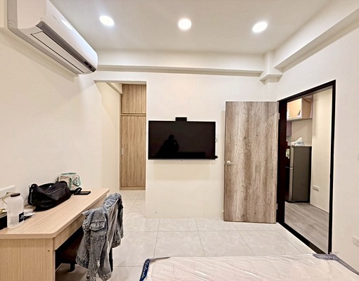 亞東🚇可租補🔥全新裝潢✨獨洗曬🌞開伙電磁爐⚡️變頻冷氣 - Image 8