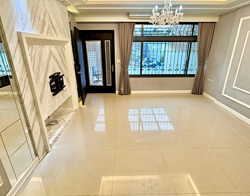 家庭客首選✨稀有透天輕豪宅✨可租補✨可戶籍可報稅✨ - Image 1