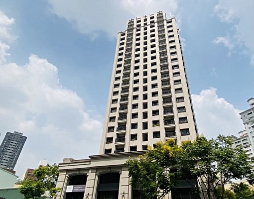 富宇擎山⭐大三房平車⭐衛浴雙開窗 - Image 2