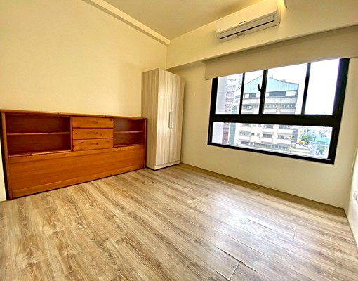 富宇擎山⭐大三房平車⭐衛浴雙開窗 - Image 9