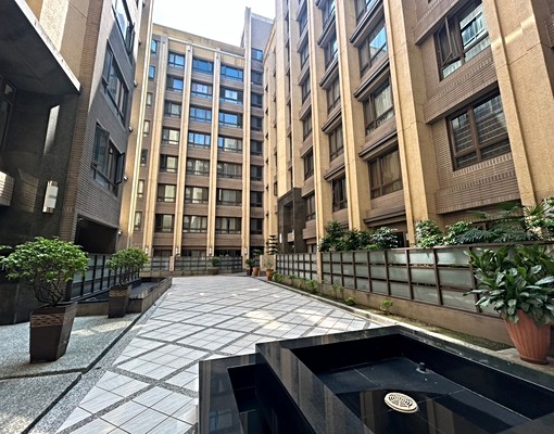 淡水❤️近新春街聖地亞哥電梯大3房近學校、商圈、環境寧靜 - Image 13