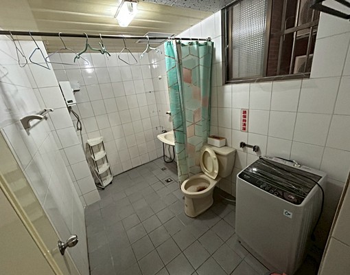 芬秒為你租好房-近南門市場/火車站/舒適套房/獨立洗衣機 - Image 4