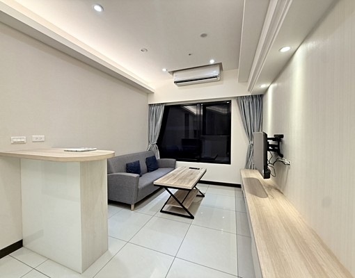 可寵物_附家具_免仲介費_可申請租補_五泰小謝 - Image 1