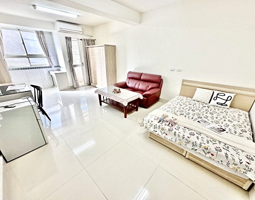 寵物新樂園💕租屋補助✅超大坪數✨陽台獨洗✨流理台✨你別錯過 - Image 1