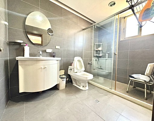 三重國小MRT💝超大坪數2+1房💝大露台空間|臻臻 - Image 6