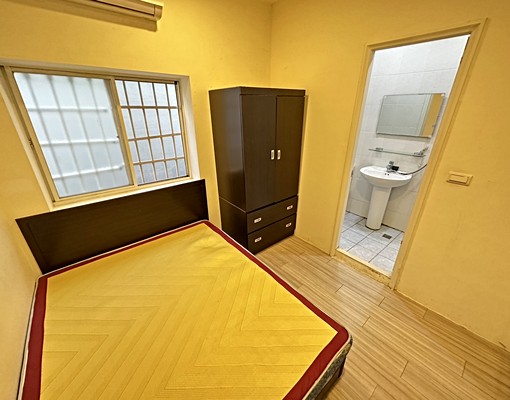 捷運|有窗|機能佳|小資首選|可貓 - Image 1