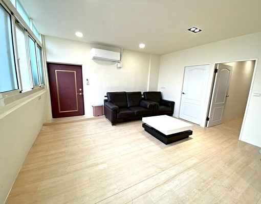 崇光國小旁附傢俱家電兩房~吳餅乾 - Image 8