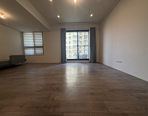 北屯豪宅!龍寶品臻邸~五星級公設~稀有釋出 - Image 2