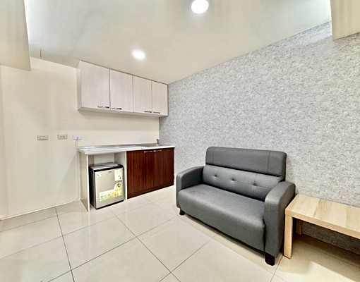 正1房1廳❤可貓咪❤全新整理❤佛新價格❤ - Image 4