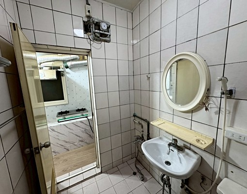 新埔❣️租補稅~可寵~免爬高3房可炊陽台曬衣空間大採光通風 - Image 4