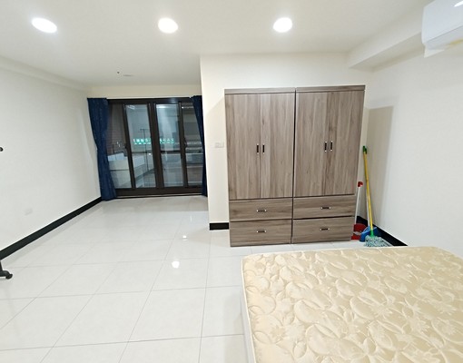 中友百貨旁✅超大空間+陽台✅傢俱齊全拎包入住✅新整理#意志力 - Image 7