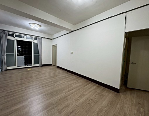 新埔❣️可租補稅可寵/免爬高空屋大空間/採光通風格局方正 - Image 8