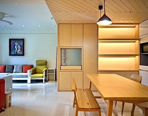 會說話的房子丨標準泳池丨可雙車丨隨時看丨報稅丨室內籃球場 - Image 2