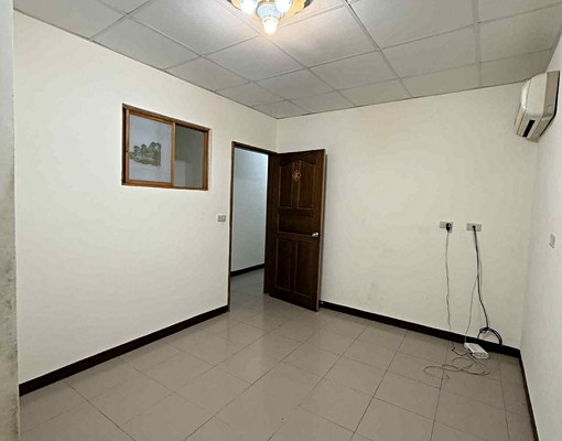 生活機能佳,巷內安靜 - Image 4